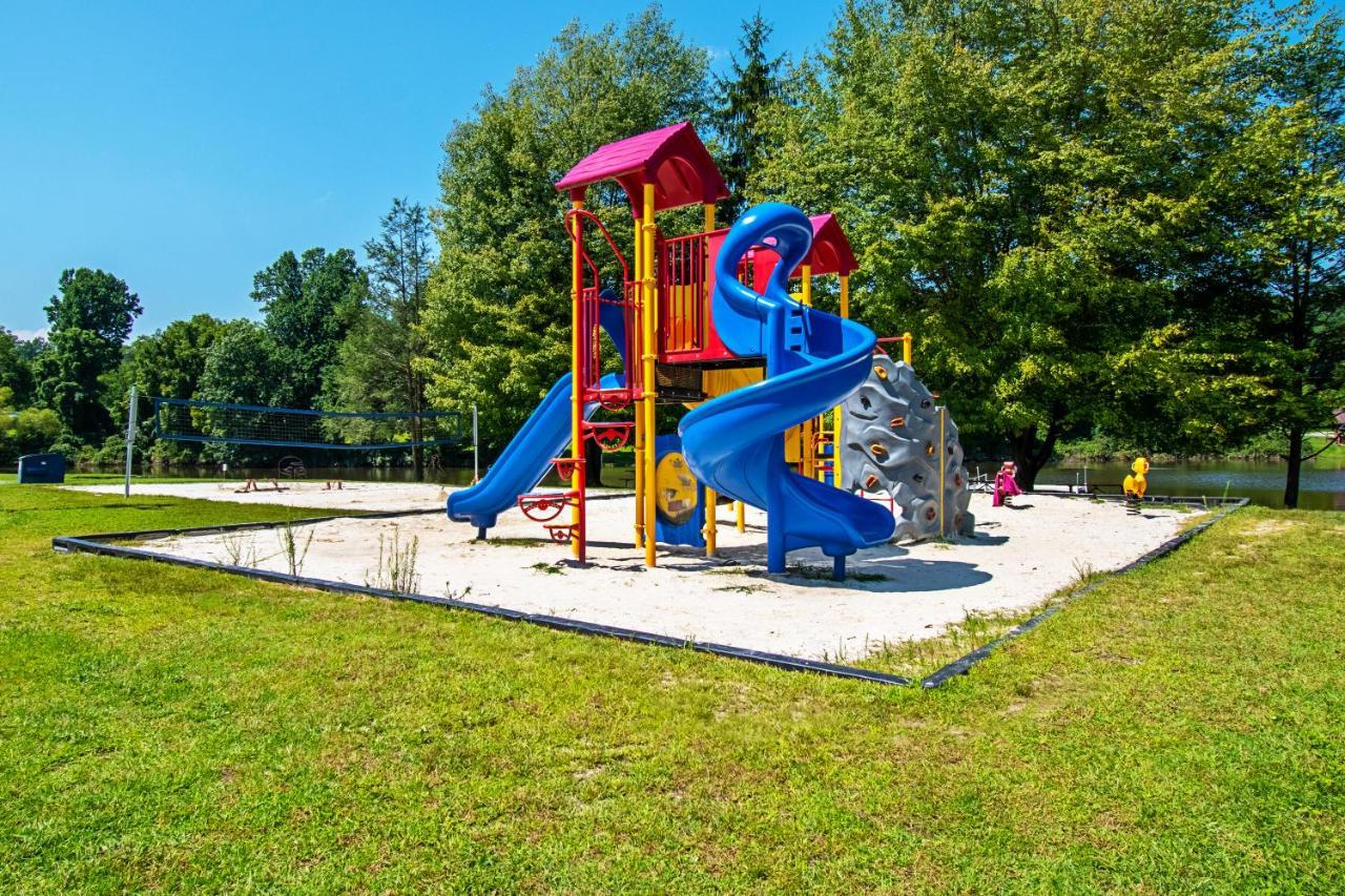 Hershey Camping Resort Park Model 6 Mount Wilson Exteriör bild